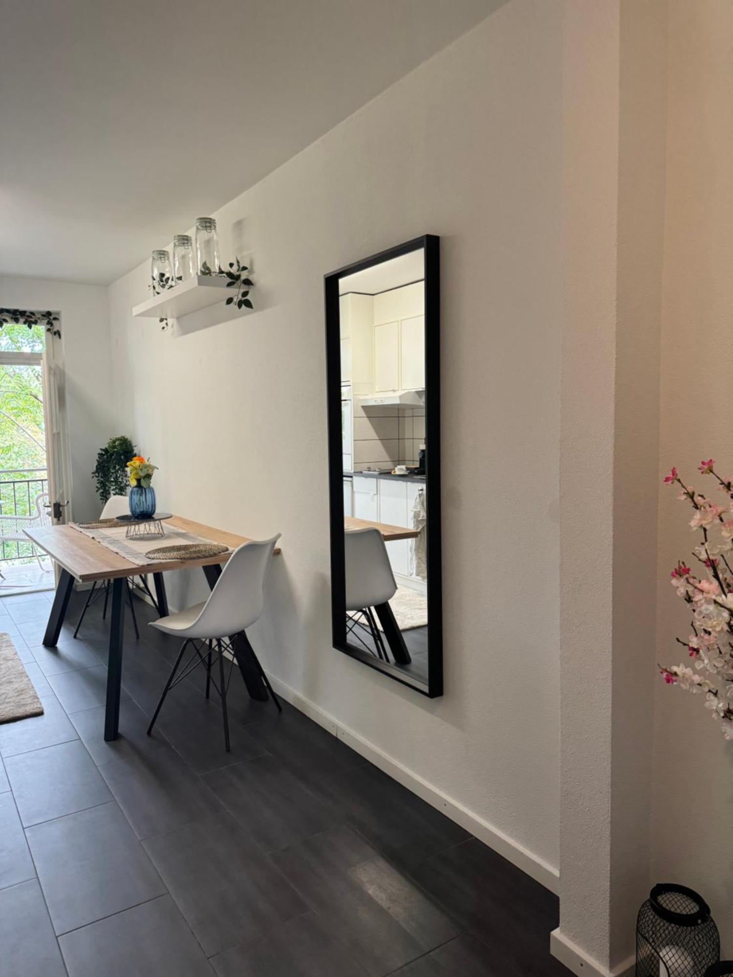 Eine Schoene Wohnung Bei Der Erlenmatte Basel Room photo